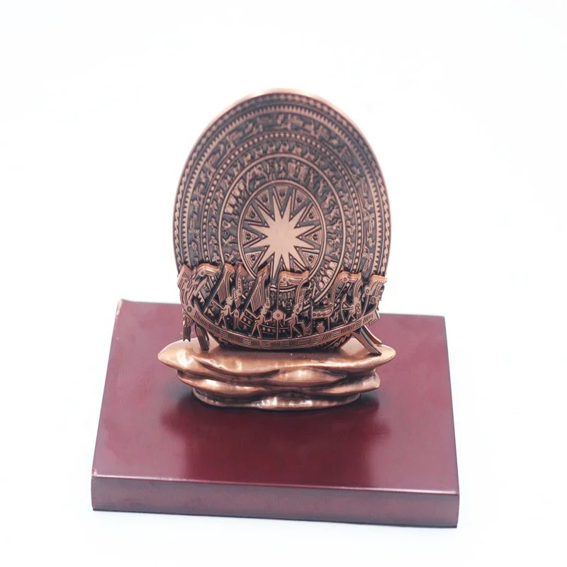High Quality Decoration Custom Metal Trophy with wood metal trophies made in china