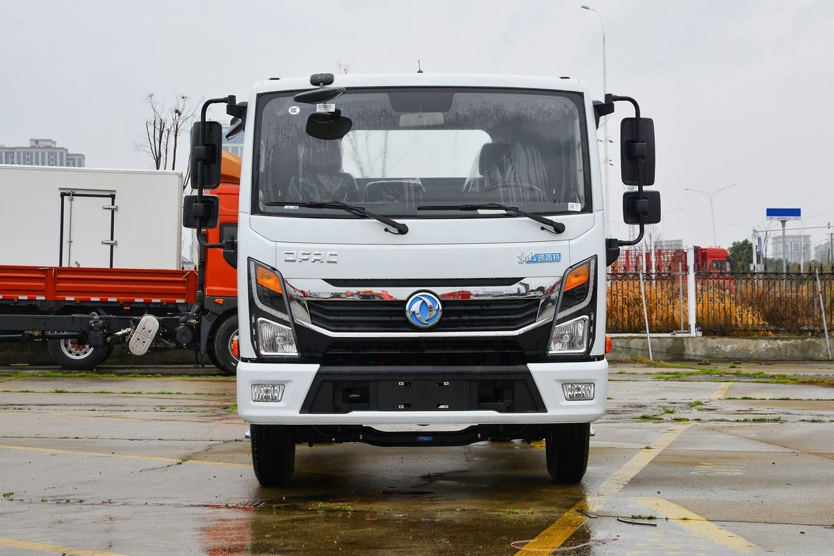 Trade auto frame system 4x2 6 wheeler 5995x2200x2360mm endurance mileage 355km truck chassis for sale