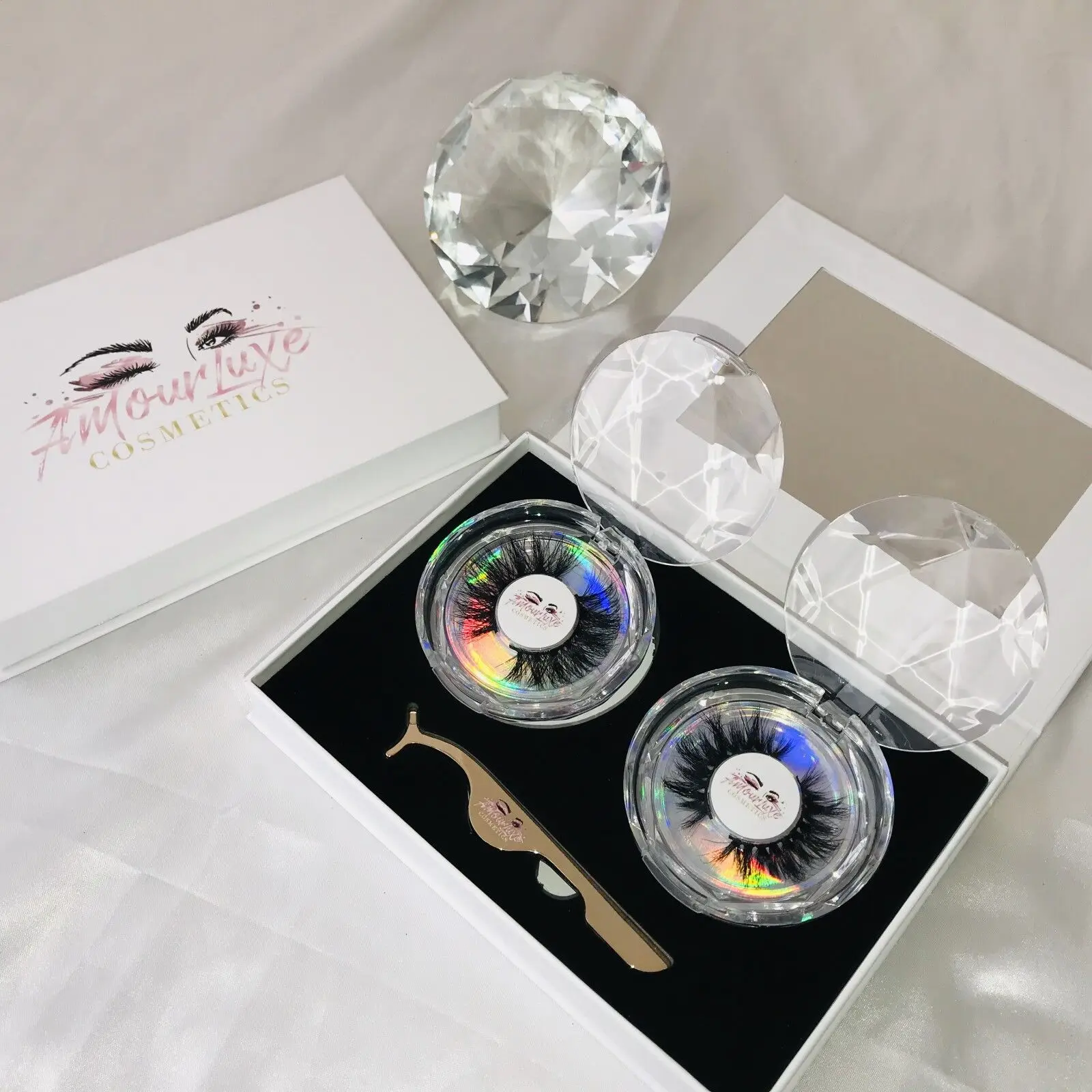 Wholesale synthetic human hair lashes free magnetic natural silk false eyelashes samples manufacturer boxes with private logo
