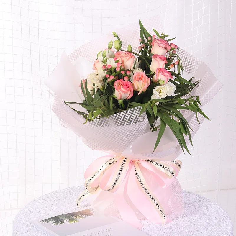 
 Уникальный дизайн 58*58 см пластиковая роза цветок Гвоздика День Святого Валентина букет подарков подарочная упаковочная бумага  