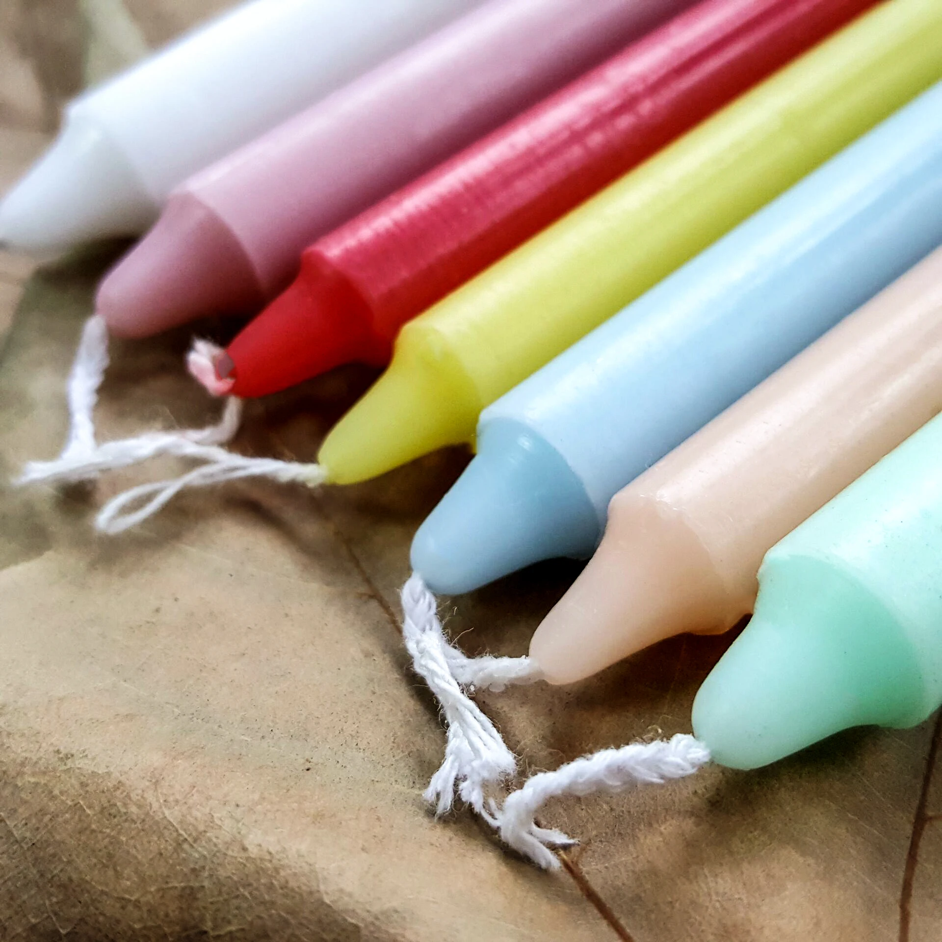 Africa market white stick candle/candel from 8-100g