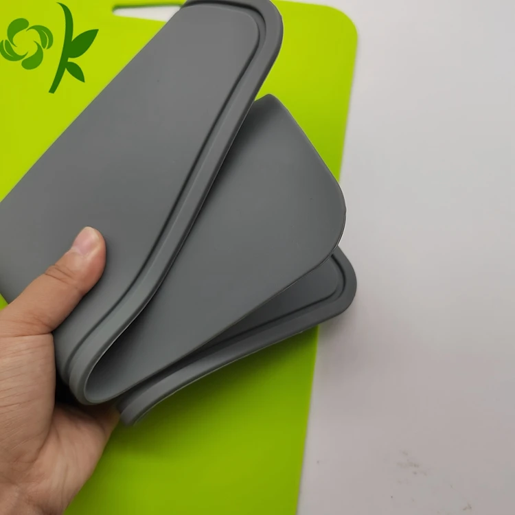 OKSILICONE Non Slip Chopping Board Kitchen Silicone Cutting Board Mat Foldable Silicone Cutting Boards