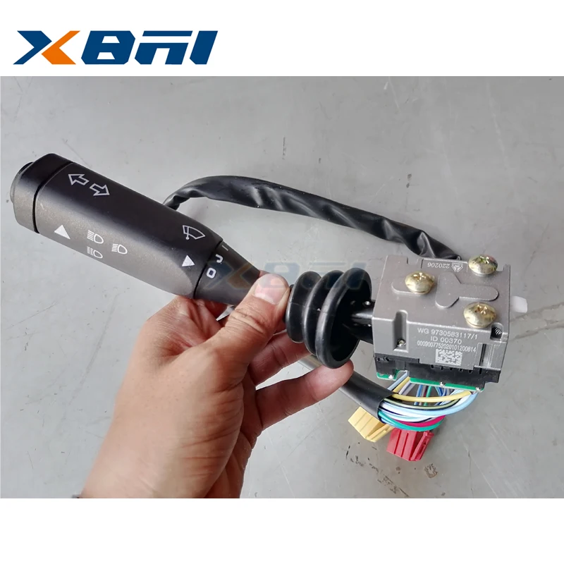 Original combination switch for Sinotruk HOWO steering wheel switch HOWO heavy truck spare parts WG9730583117