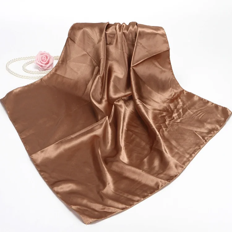 Custom Printed Paisley Polyester Cotton Bandana Square Scarf Luxury Flower Printing Silk Hair Bandana With Logo