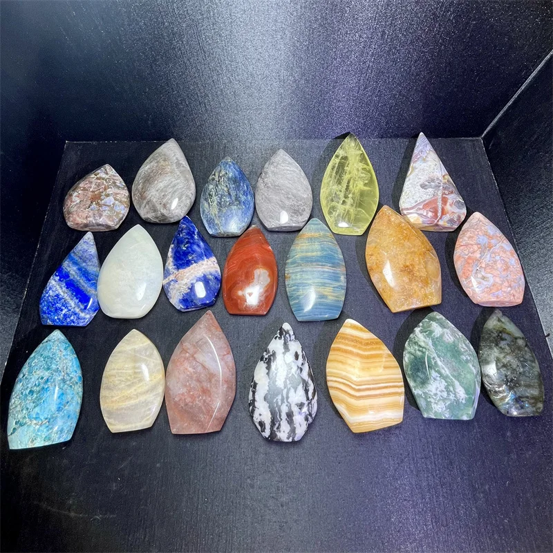 Healing Stone Ornament Natural Crystal  Clear Quartz Ornament For Decoration