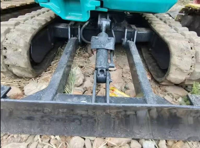 Экскаватор б/у мини-экскаватор Kubota U25 2 5 тонны высокое качество подержанная Инженерная и строительная машина U30 3 т Япония