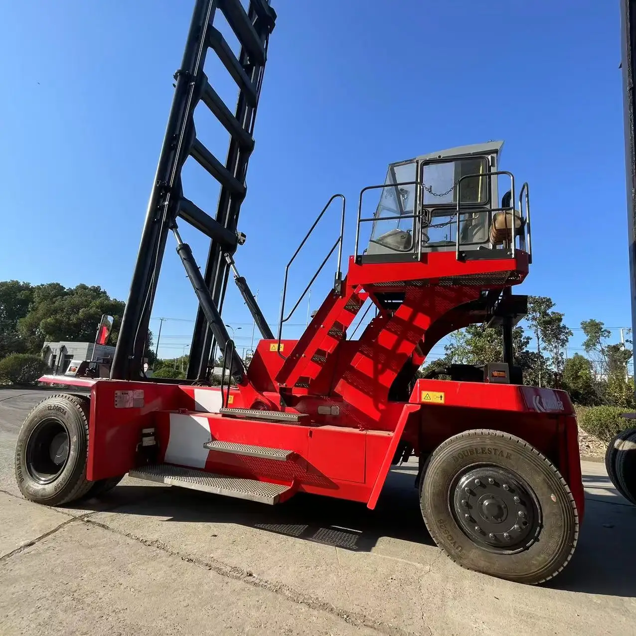 excellent condition global limited original japan kalmar fantuzzi 8ton used empty container handler