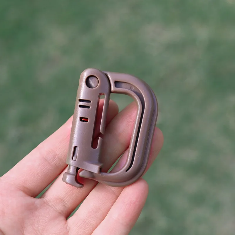 Multipurpose Tactical D-Ring Snap Hook, Locking Clip Hanging Hook, D-Ring Grimlock for Outdoor Camping