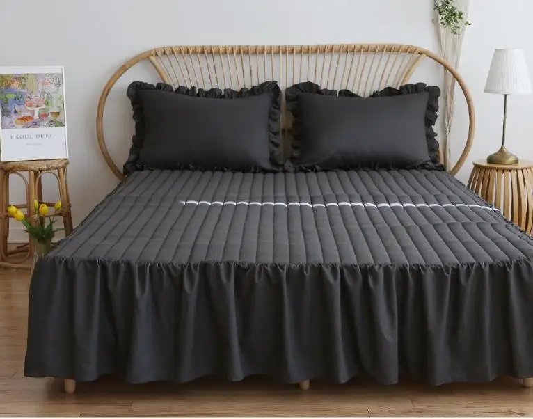 Korea Style Quilted Mattress Protector Cover Elastic Band Fitted Bed Skirt with Princess Frill Plain Summer Hospital Bed Cover