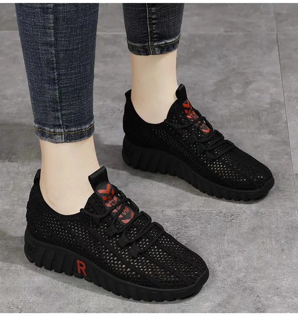 New Women Casual Shoes soft sole Breathable Walking Mesh Flat Shoes Sneakers Women 2021 Vulcanized Shoes White Female Footwear