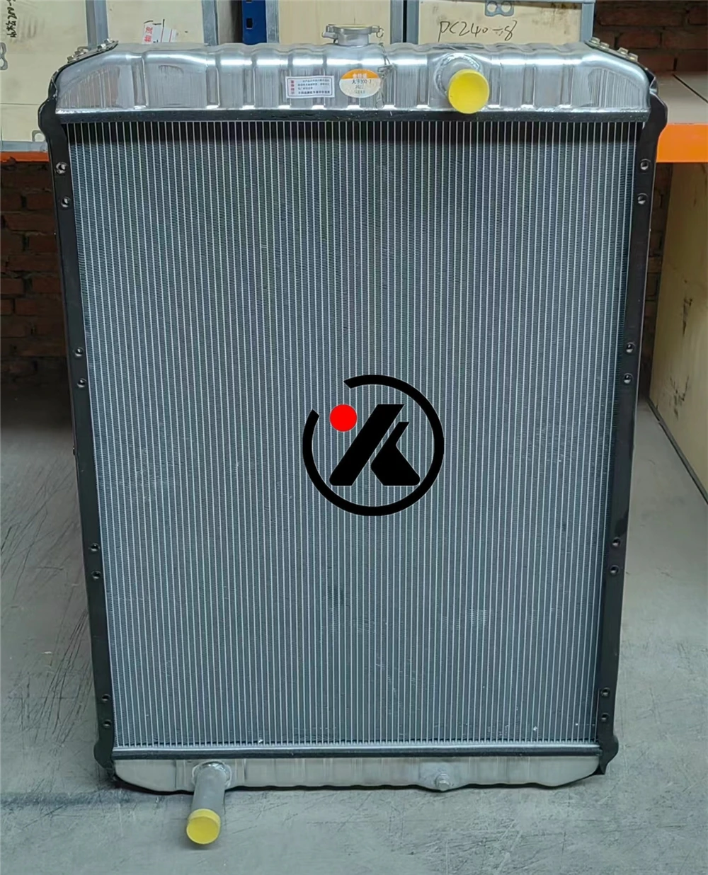 Hot sel Daewoo 300-7 DH300-7 water radiator 1260*900*130mm water tank