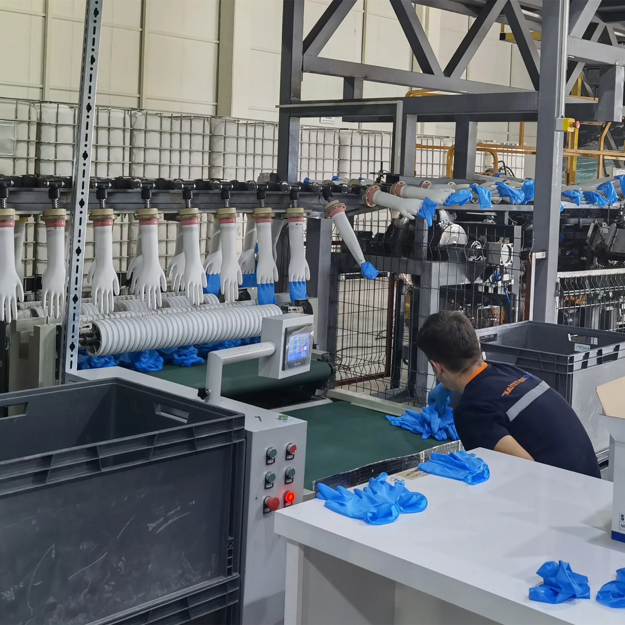 Hot selling high quality automatic latex nitrile gloves production line Rubber Product Making Machinery