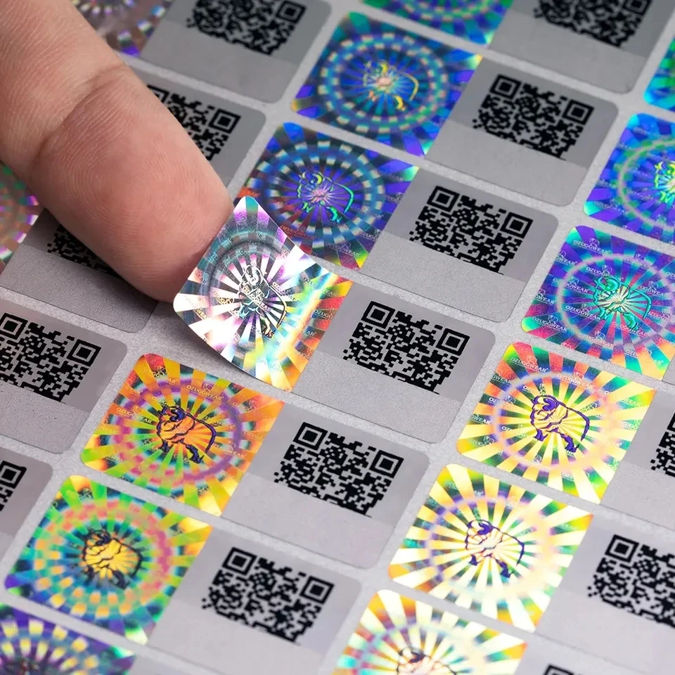 New Arrival High Quality Ant-counterfeit Security 3D Hologram Sticker Holographic Label Customized Logo Printing