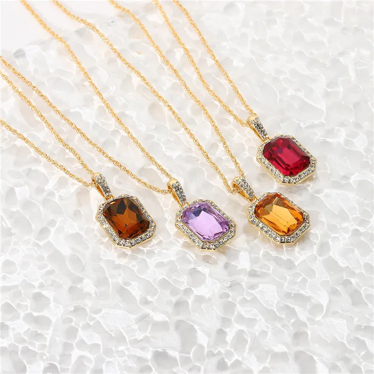 SP Luxury Style High Quality Emerald Ruby Pendant Necklace Pave Setting 5A Zirconia Necklaces