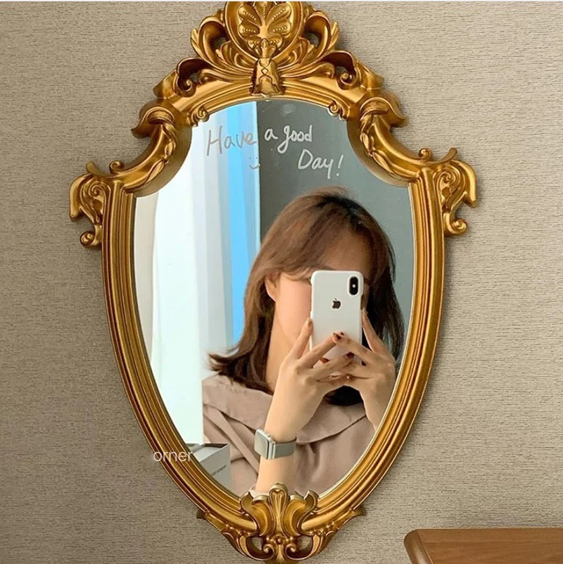 French retro makeup mirror court style embossed-gold mirror ins style desktop vanity mirror
