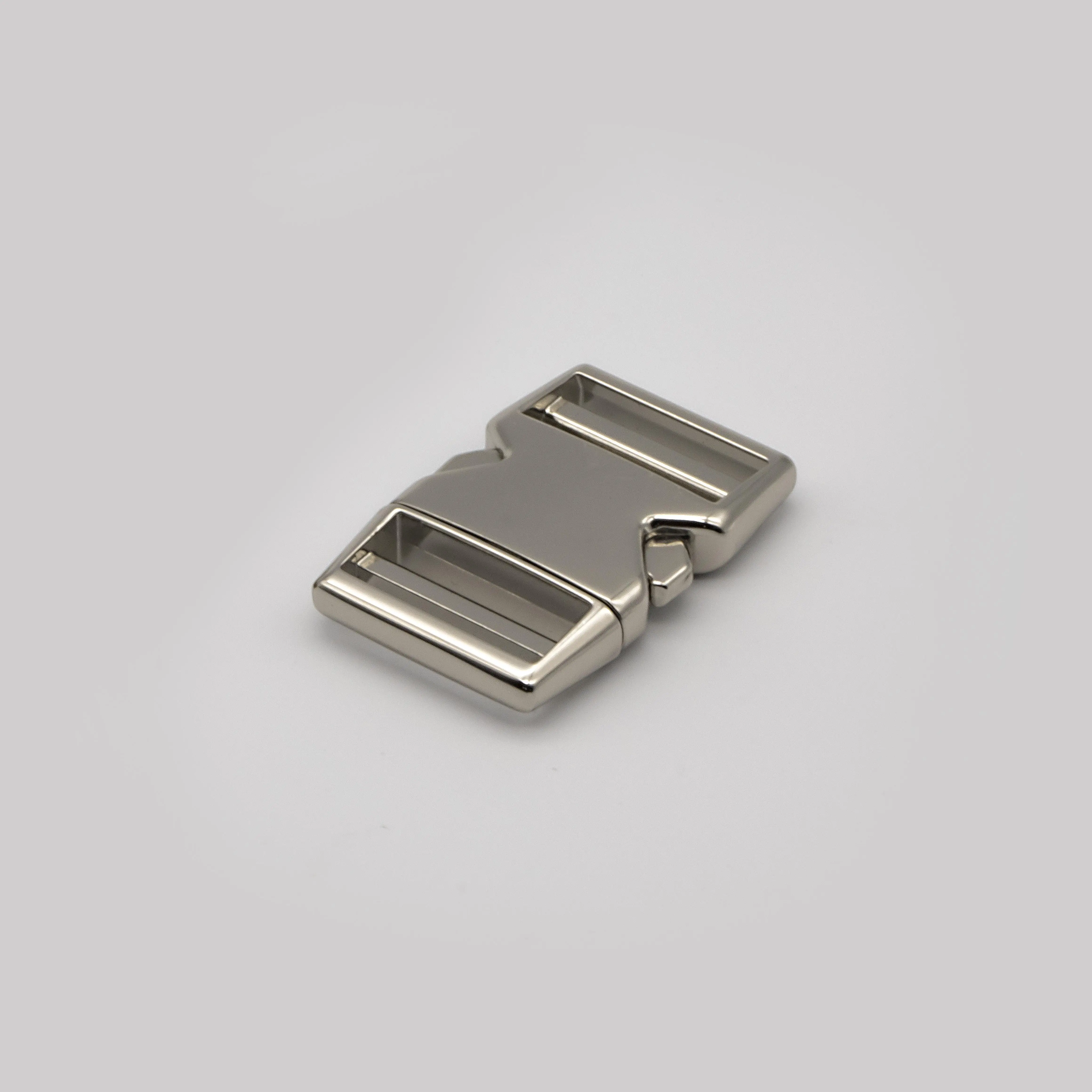 OEM Service Manufacturer Pressure Buckle Mold Parts Zinc Alloy Die Casting