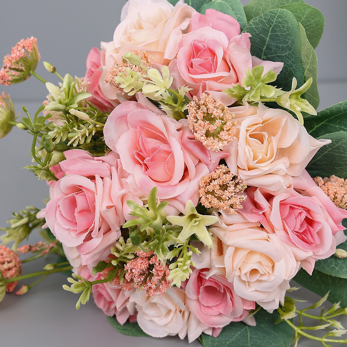 Hot Selling Small Fresh Pink Wrist Flower Artificial Flower Silk Soft And Beautiful Bridal Hand Bouquet