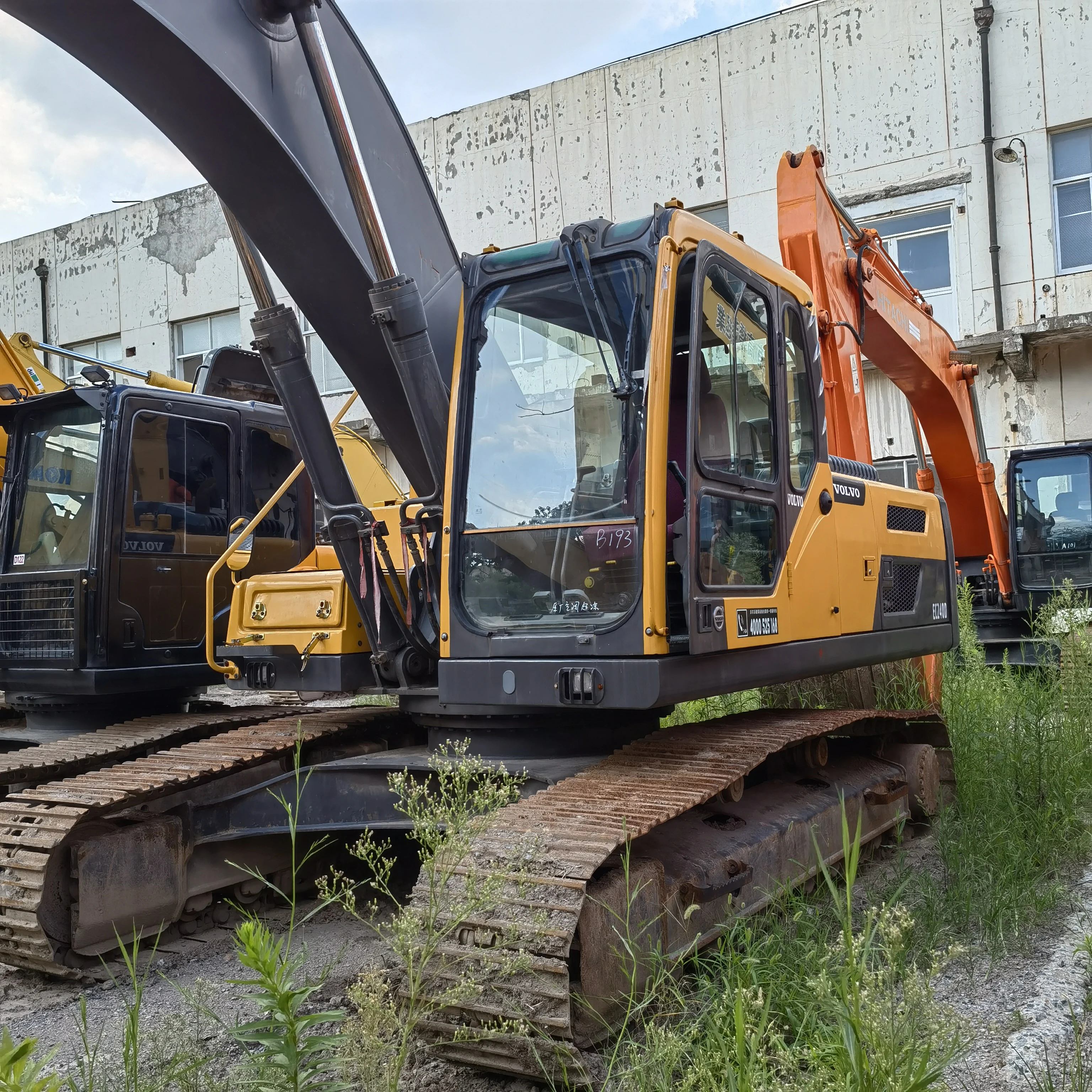 Высококачественный оригинальный гусеничный экскаватор VOLVO EC240 для продажи Подержанный Volvo 240 24Ton подержанный