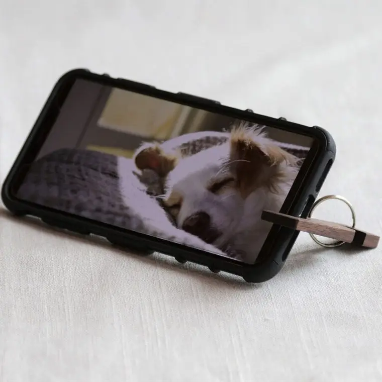 Wooden Key Ring Mobile Phone Stand Portable Key Chain Phone Holders