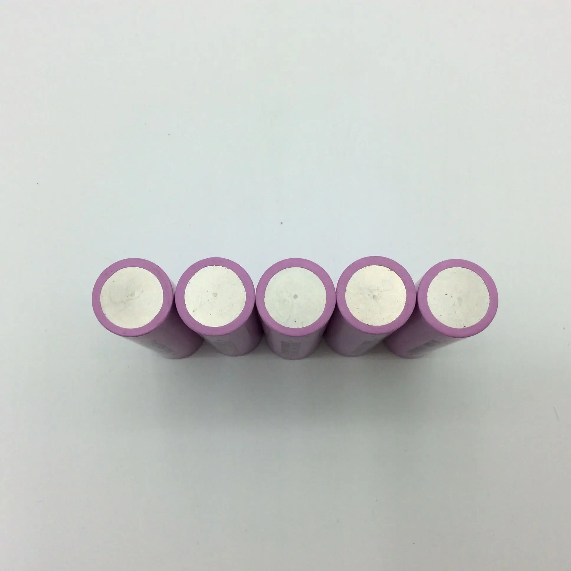 Hot sale Sinc Power cylindrical NMC ISR 18650 battery 2500mah lithium ion battery price in pakistan