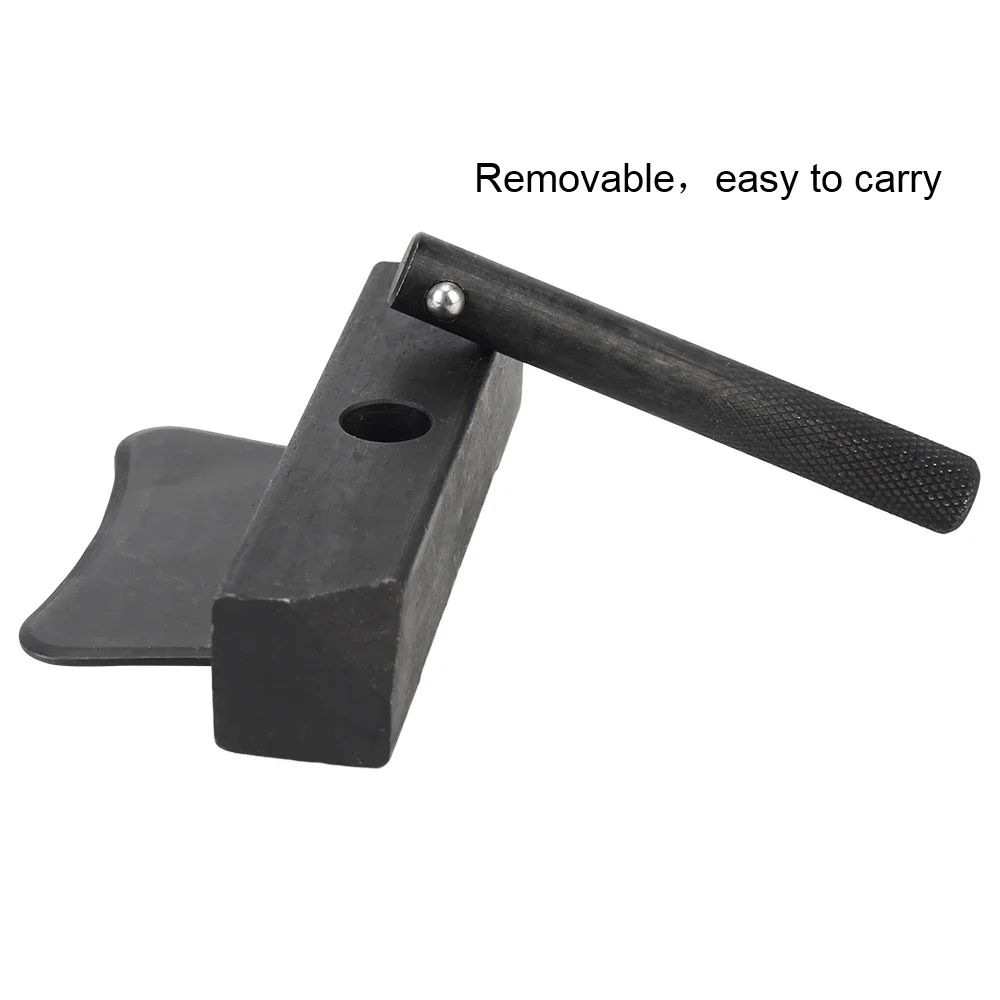 Инструмент для ремонта автомобиля