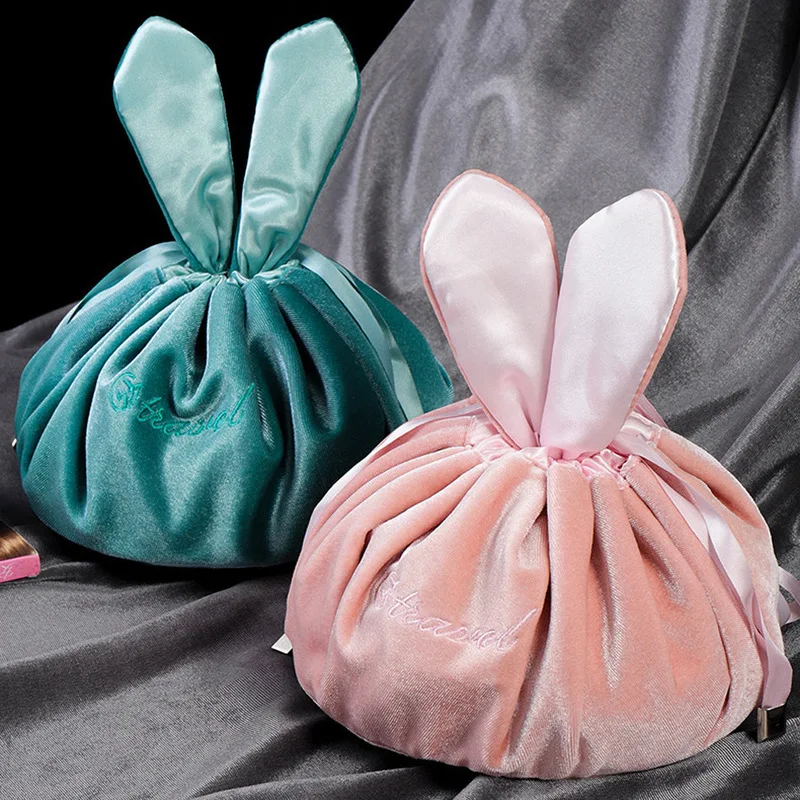 Custom Colors Cosmetic Round Velvet Drawstring Rabbit Ear Bag Round Velvet Soft Makeup Toiletry Bag