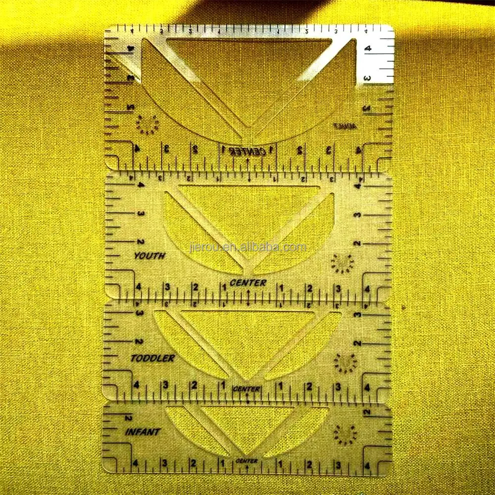 Изготовленная на заказ 4 шт. футболка с v-образным вырезом и направляющая линейка футболка инструмент для выравнивания с логотип компании покупателя и ясный акриловый материал