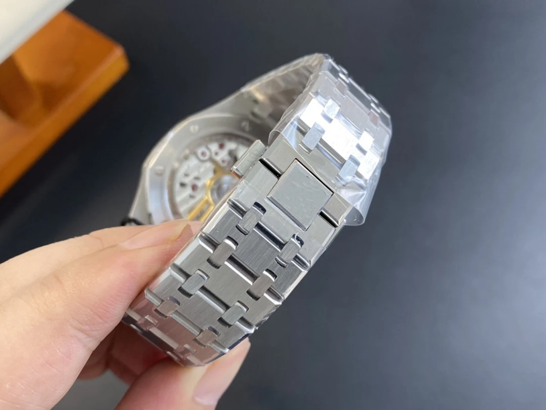 Hot Selling men luxury Designer Design Mechanical Watch Automatic Waterproof Watch mechanical watches for women