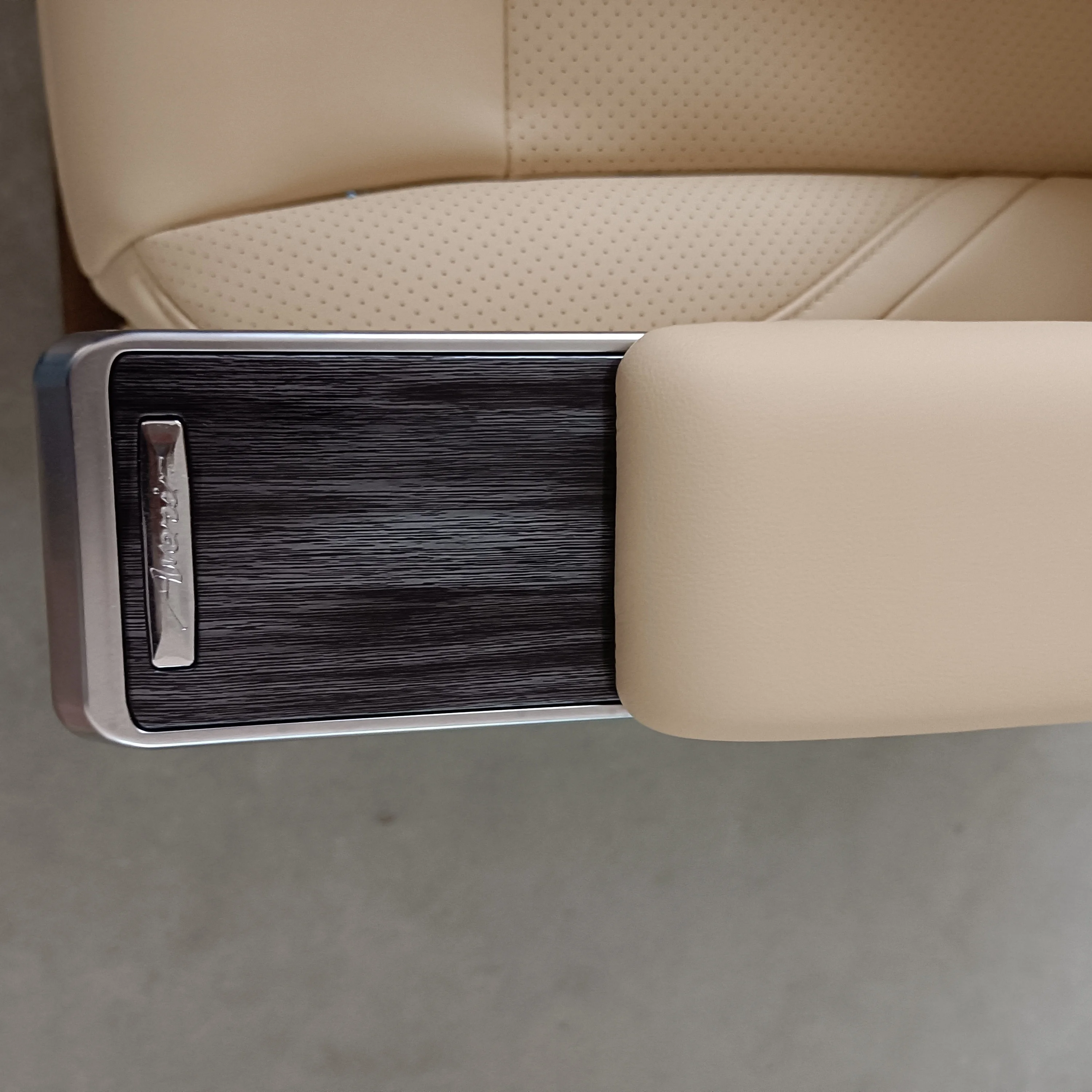 Factory hot sale Electric car seat for Luxury Gl8 Seats For Luxury Vip Van Car