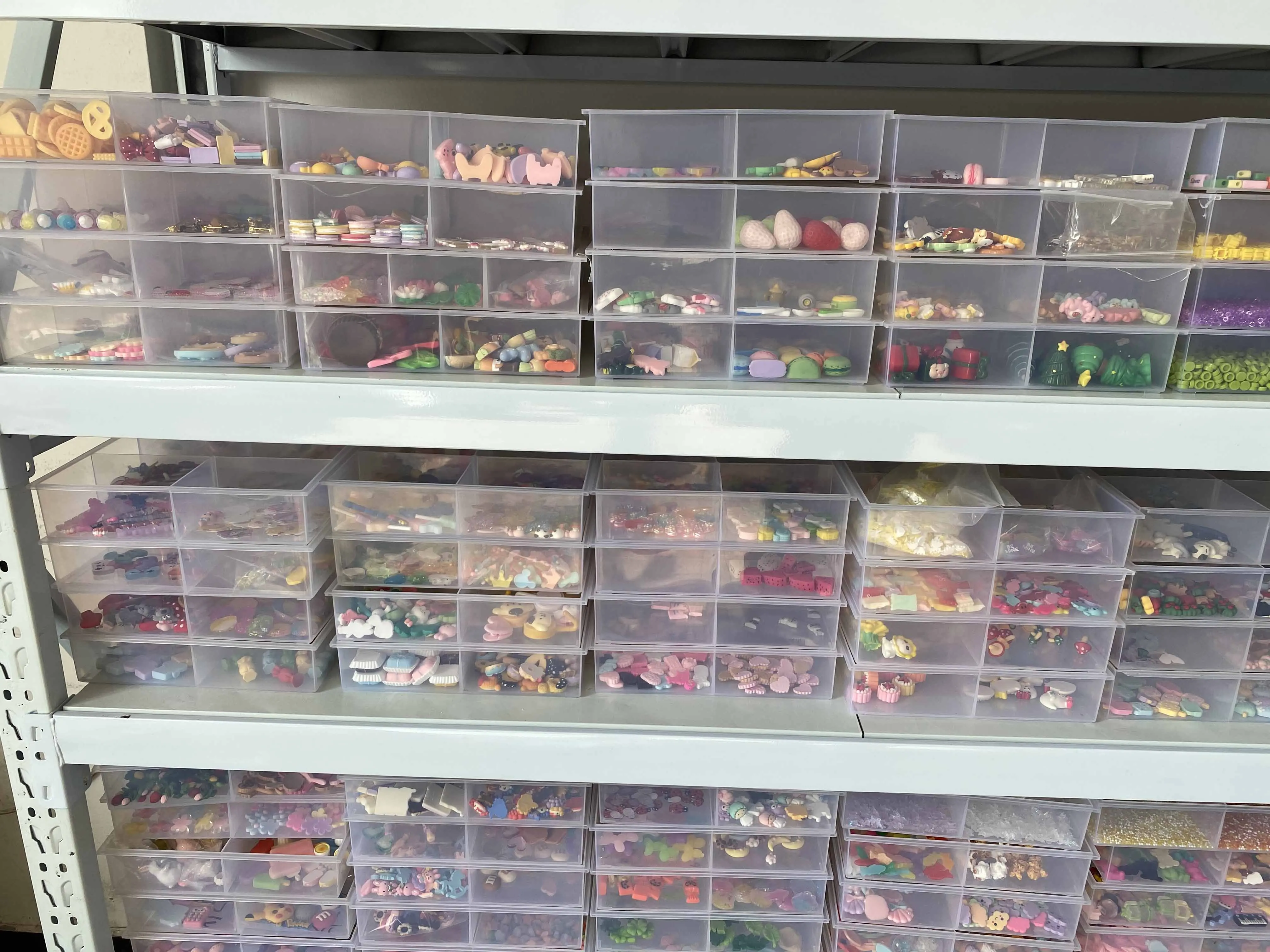 15mm Resin Red Beetles Figurines Fairy Garden Mini Ladybug Miniatures DIY Playing Toys Flat Back Animal Model