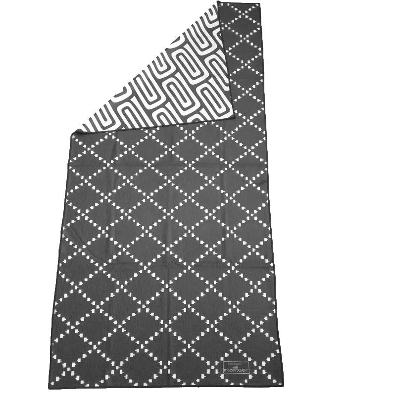 2025 hot sale microfiber fabric black and white large  sublimation quick dry with stripe beach towel for adult or kids