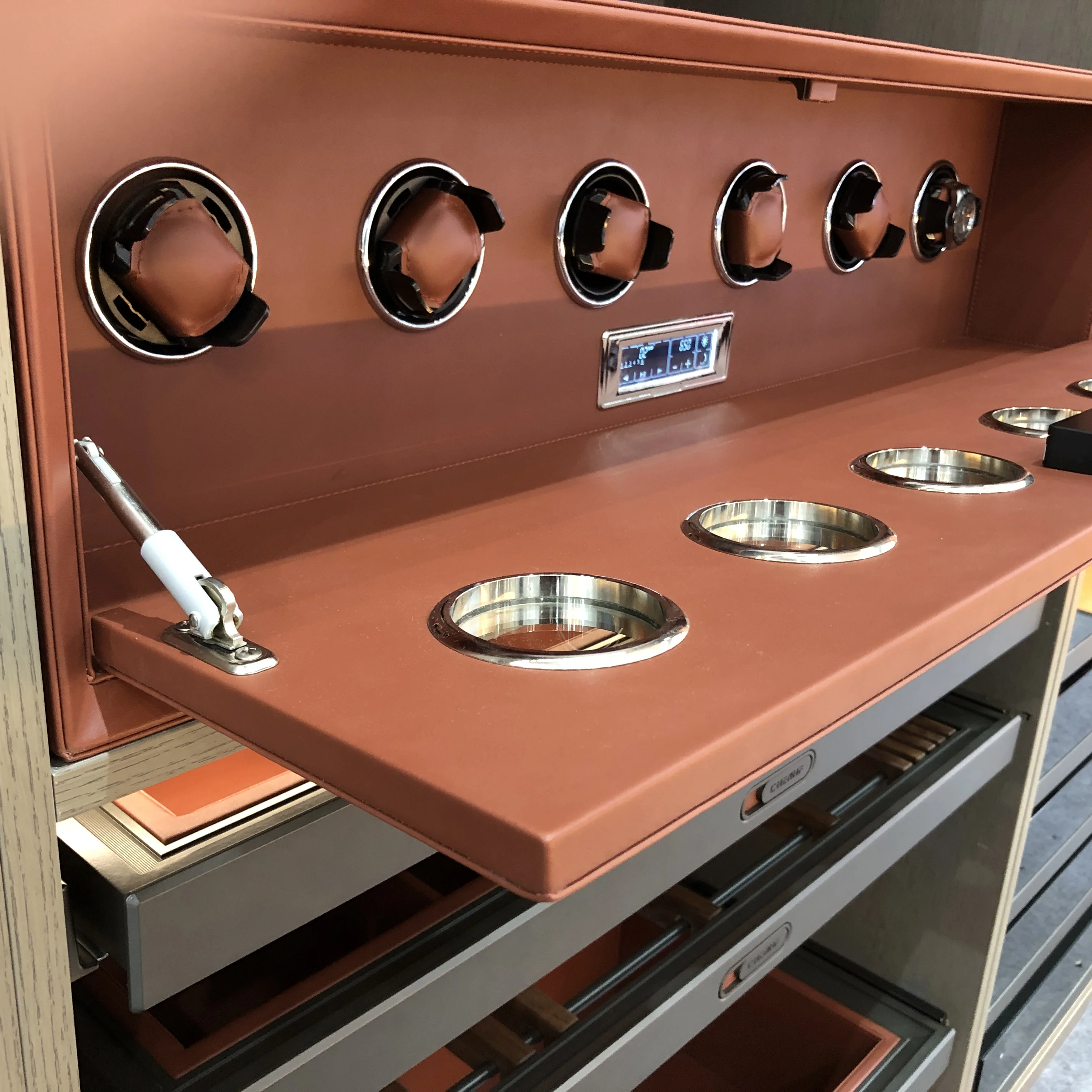 CHENHF Direct Supplier Luxury Automatic Watch Winder Touch Screen Smart Remote Control with Fingerprint Unlock Watch Box