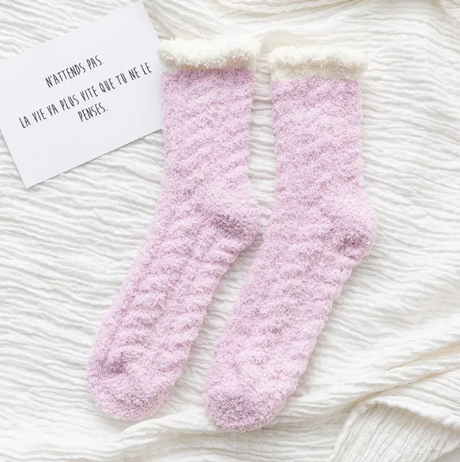 fluffy socks for winter tiktok hot sale crew warm cozy custom logo ladies sleep  fuzzy socks wholesale