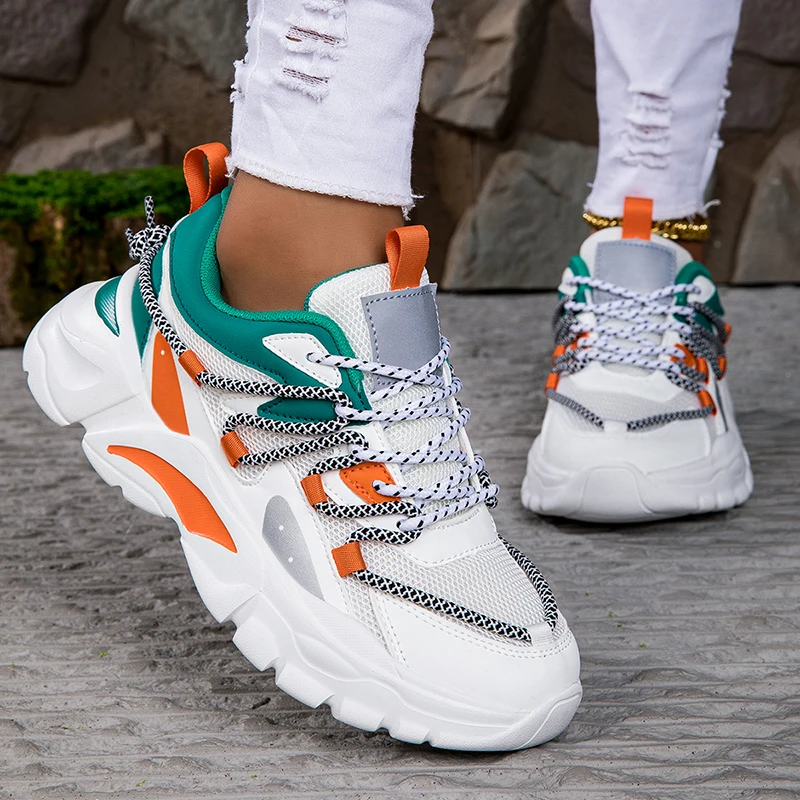Hot Sale zapatillas PU Thick Sole Shoes Flat Non-Slip Platform Running Shoes Casual Chunky Sneakers for Outdoor Ladies