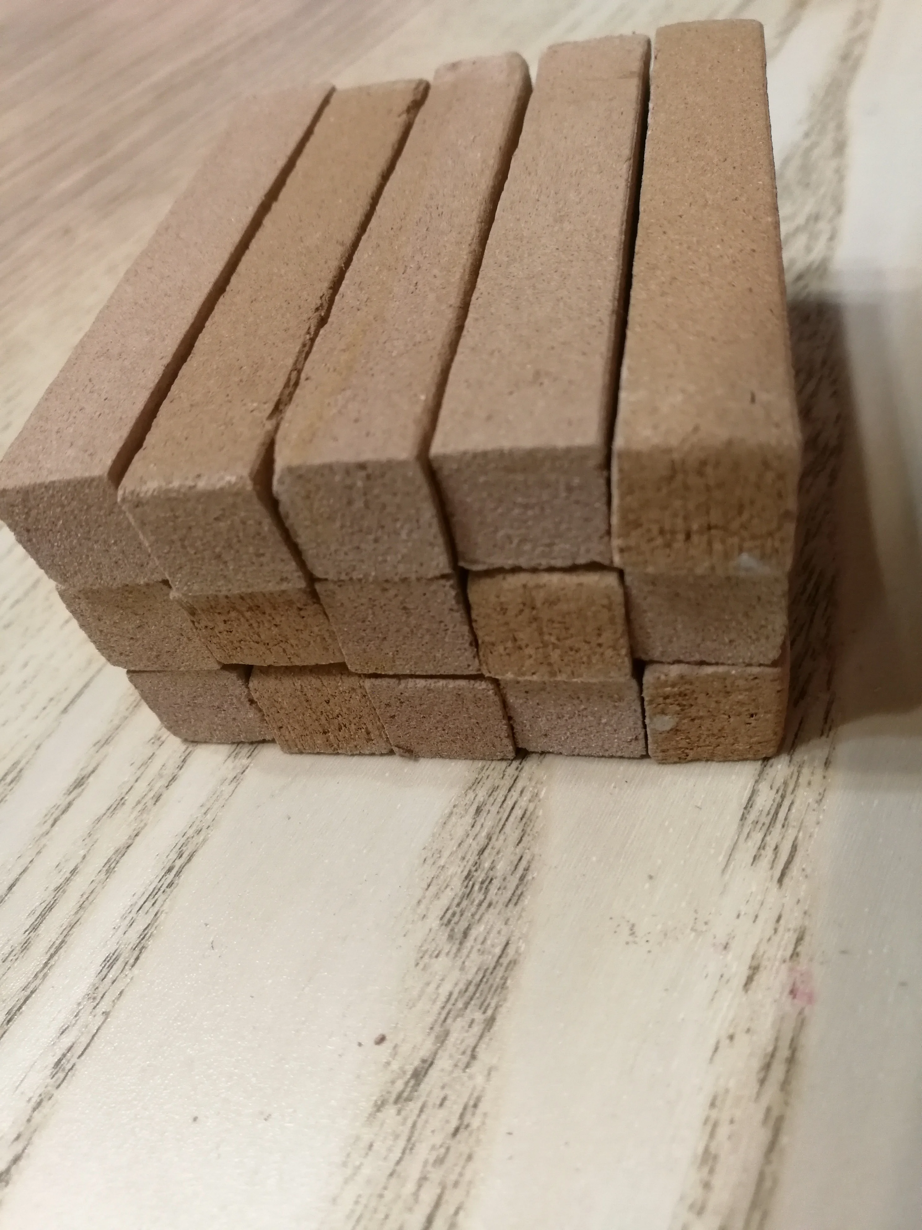 High Standard Oud sticks Natural Aga wood no chemicals for Arabic Wholesale