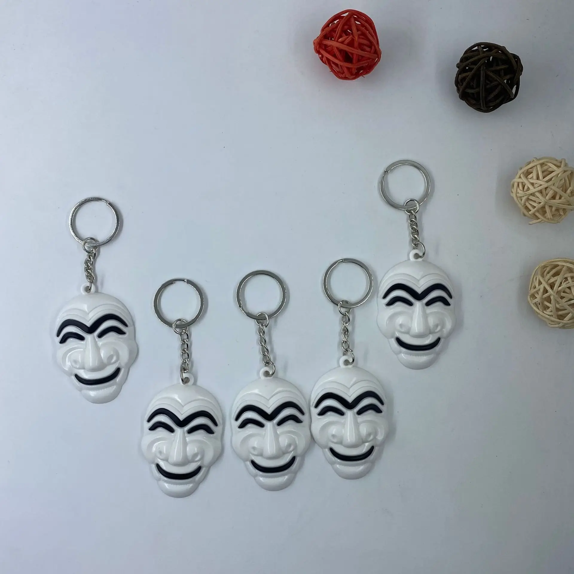 Korean film with the same theme hanging ornaments money heist toys la casa de papel keychain