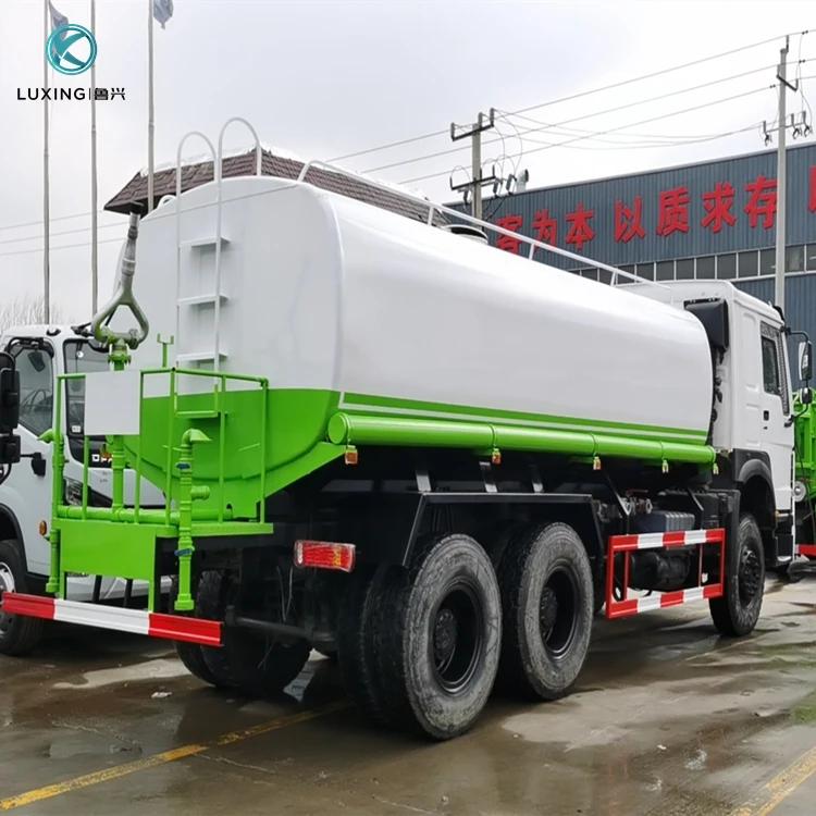 Sinotruck 6x4 грузовик для распыления питьевой