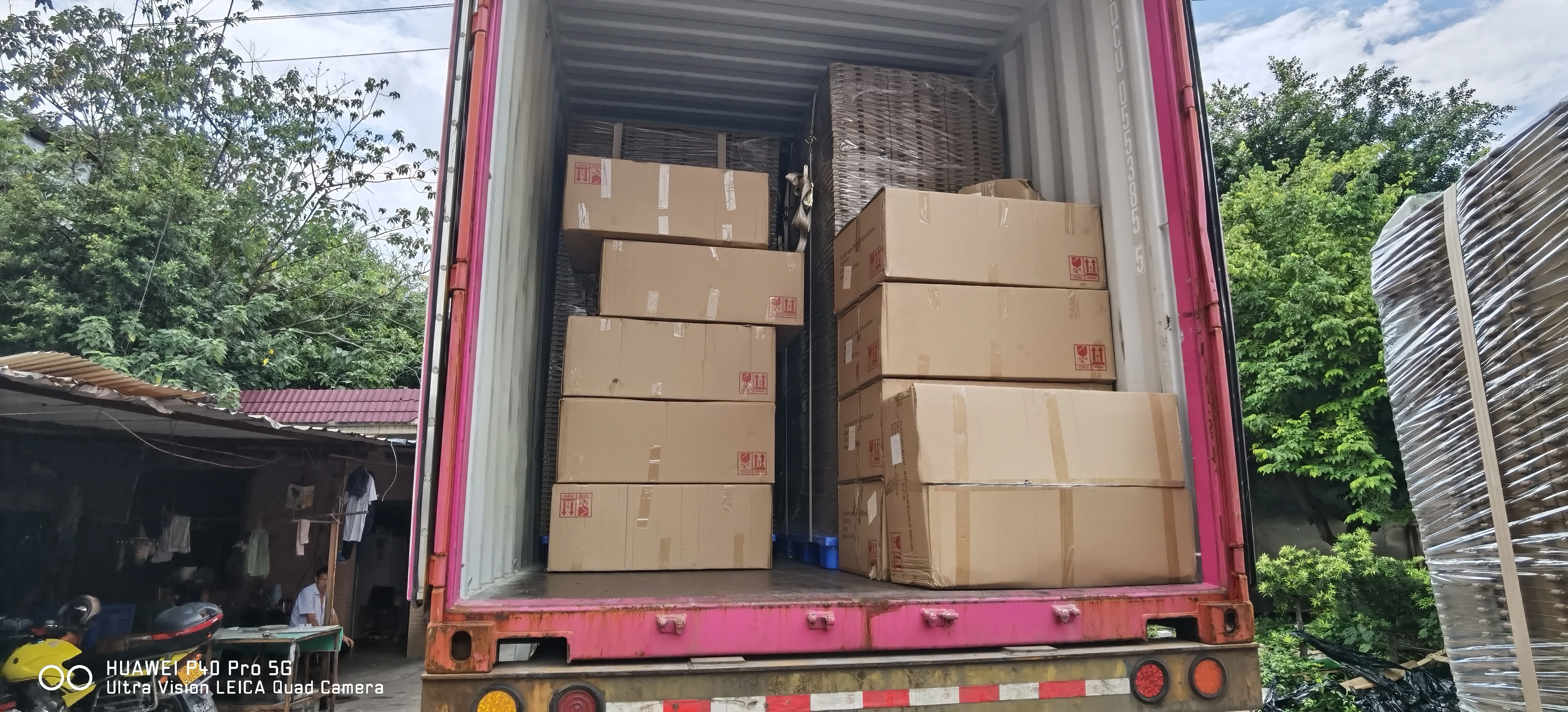 Hot Sale HDPE stadium chair seats with anti-UV and fire resistant