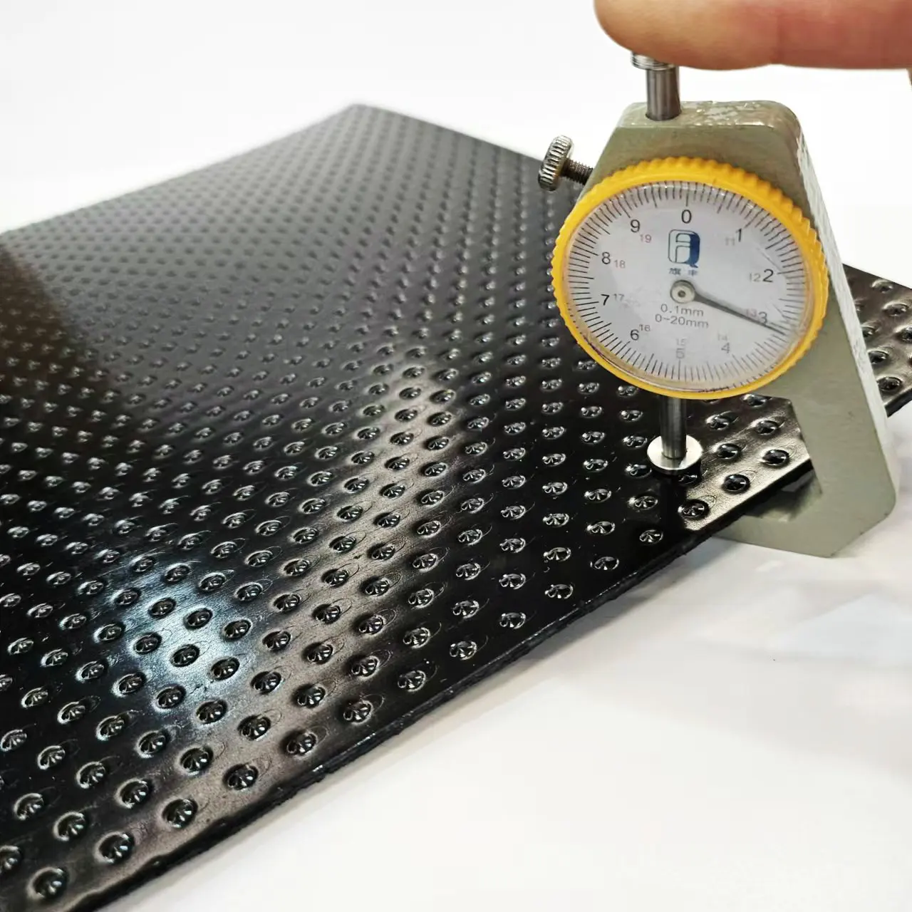 0.5mm 0.75mm 1.0mm 1.5mm 2.0mm Smooth or Textured Surface HDPE Geomembrane liner impervious membrane