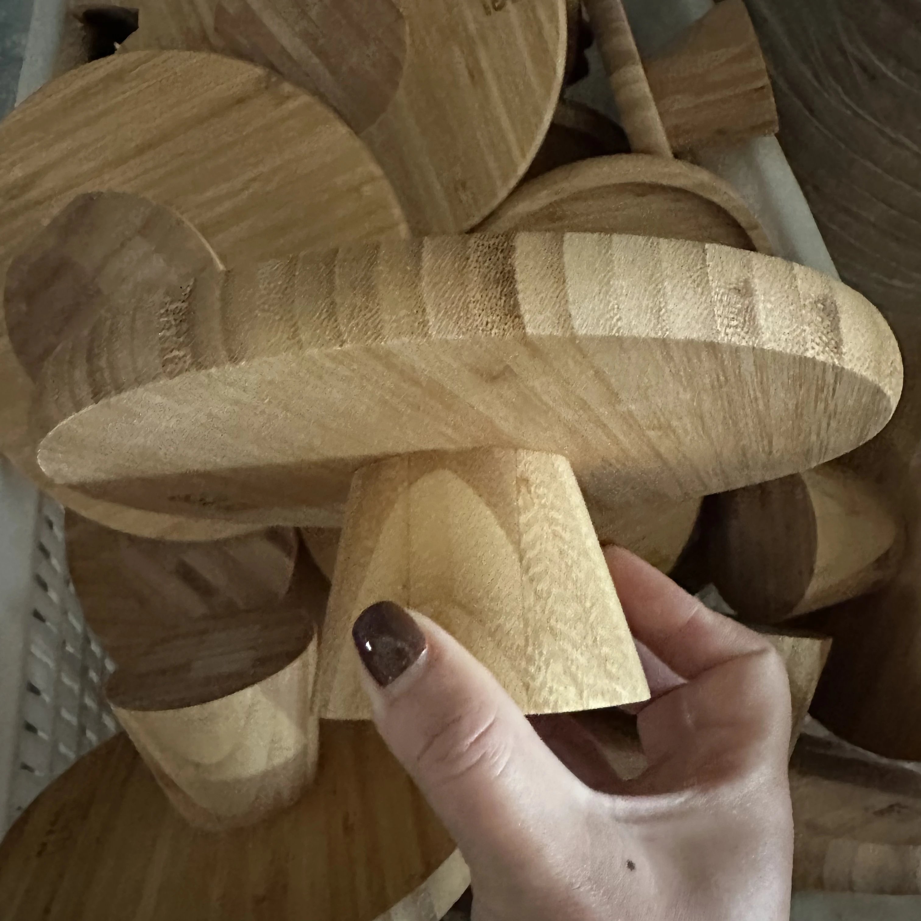 Breakfast Table Bowl Wood design Fruits Decorative Designer Wooden Food Serving Bowl Multiple Modern Finishes