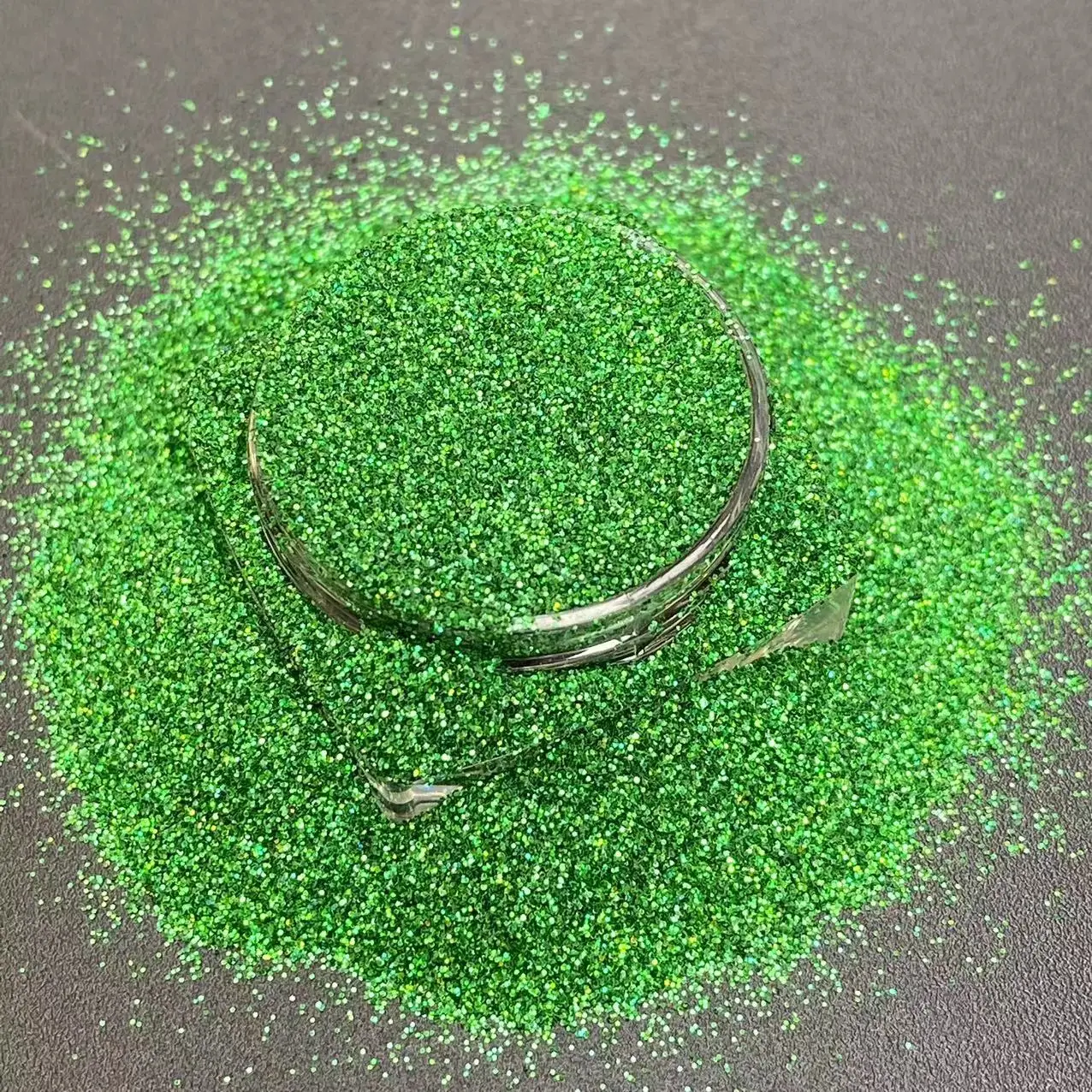 Good quality factory directly wholesale supply holographic glitter wholesalers body glitter for epoxy