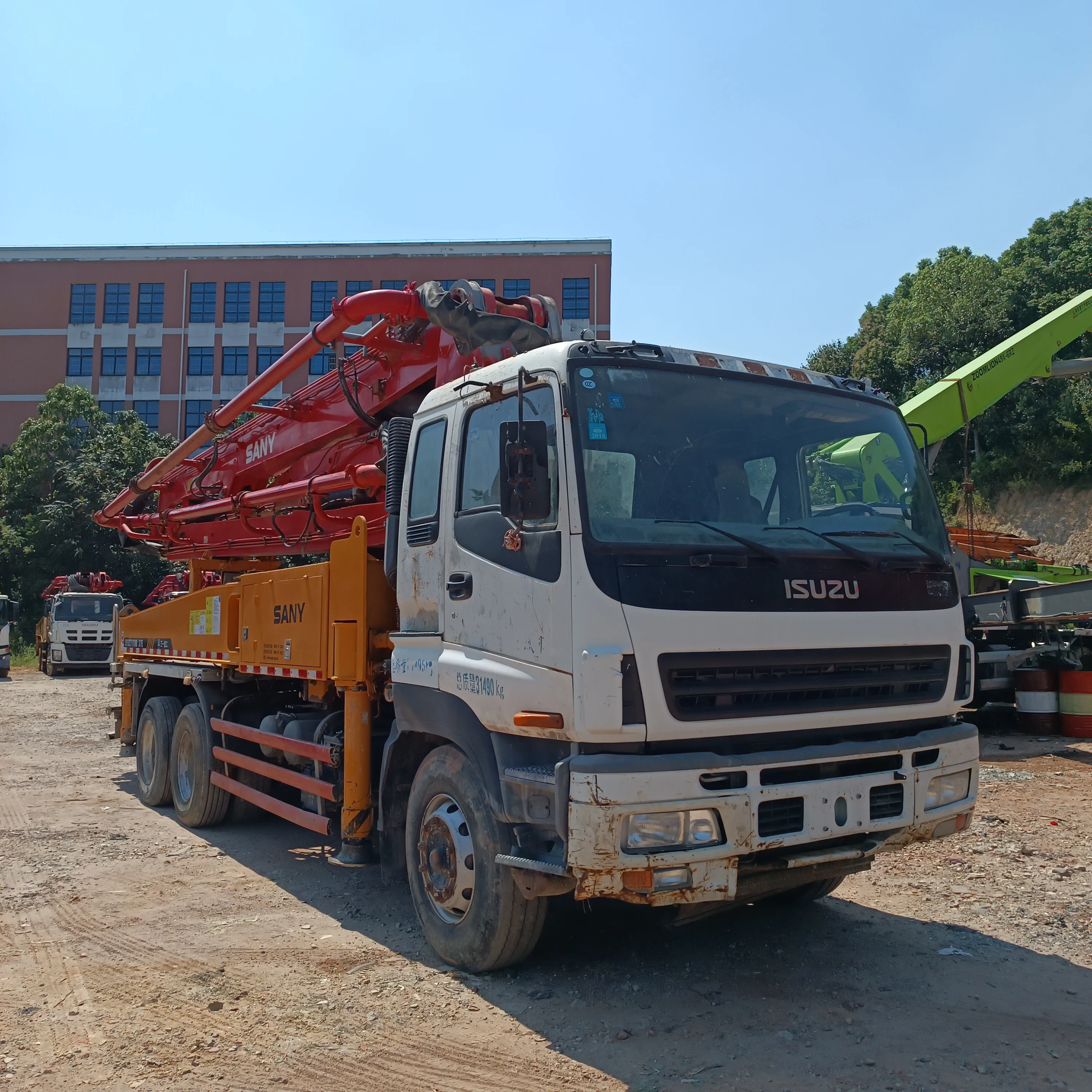 China Supplier Affordable Sale Reliable Performance Strong Build Diverse Applications Boom Concrete Pump Truck