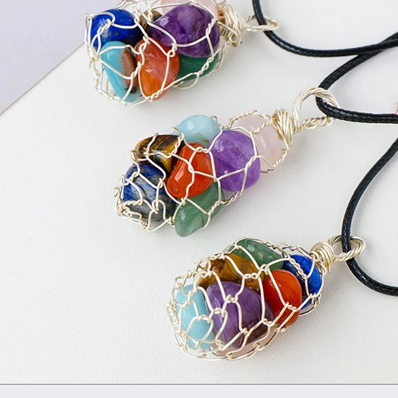 Wholesale natural healing stones seven chakra crystal gravels net pocket crystal pendant
