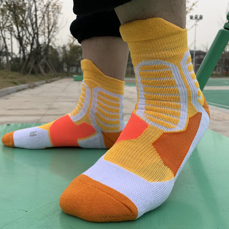 No MOQ Free design OEM personalized fashion crew bamboo cotton dress sock men custom logo socks