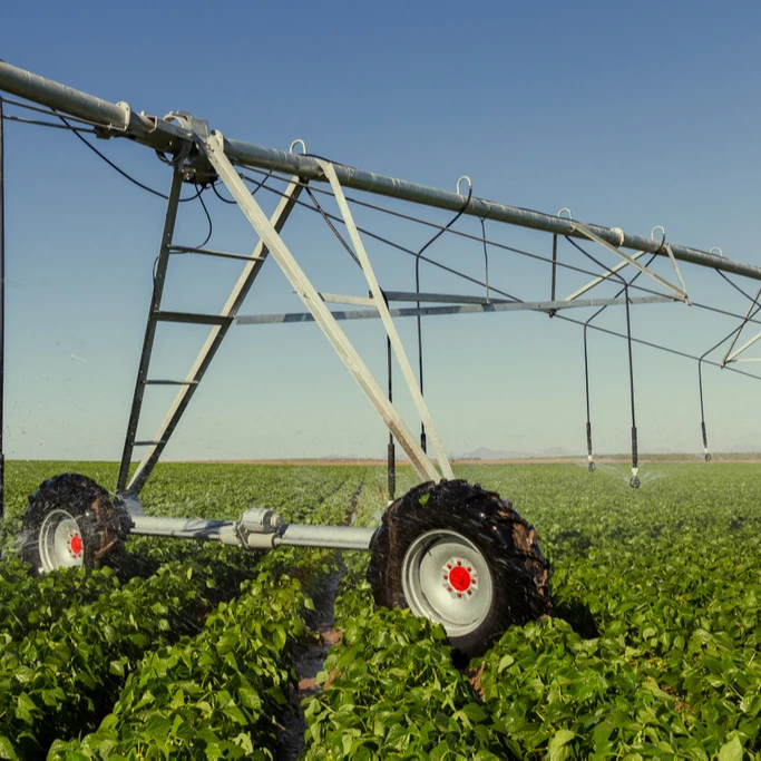 
2021 Rainfine Most Popular Center Pivot Irrigation System Machine for Big Farm 