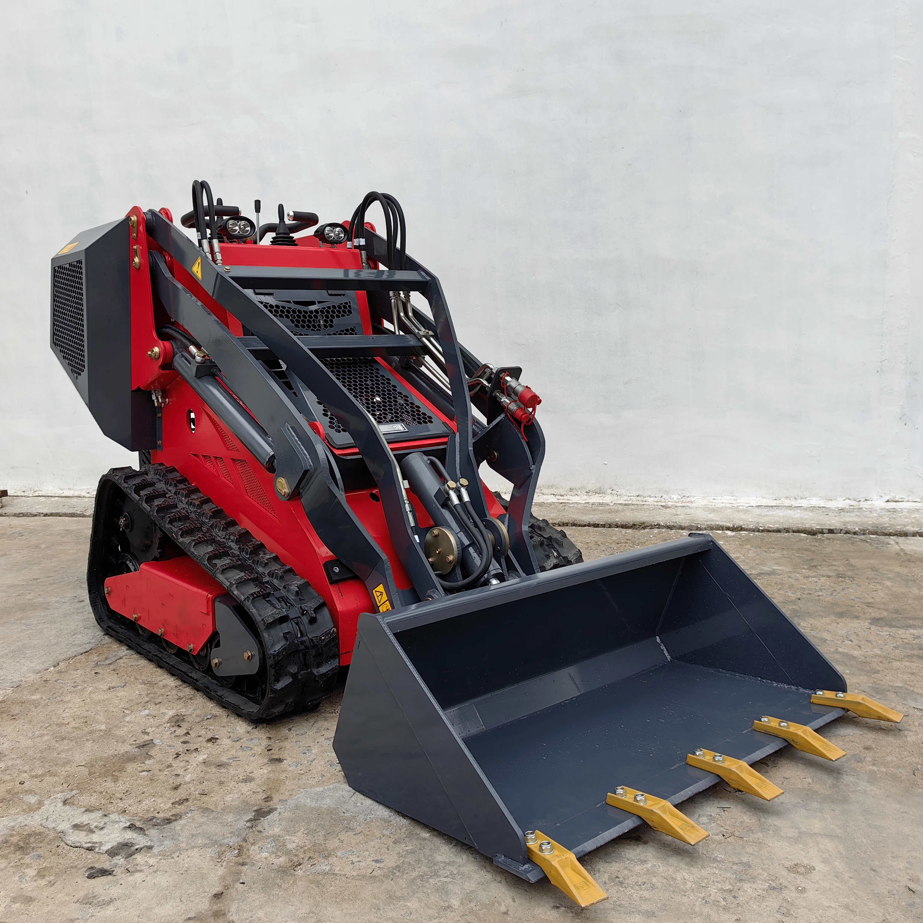 CE EPA China Diesel Mini Skid Steer Loader Mini Skid Steer Loader 380 Skid Steer for Sale