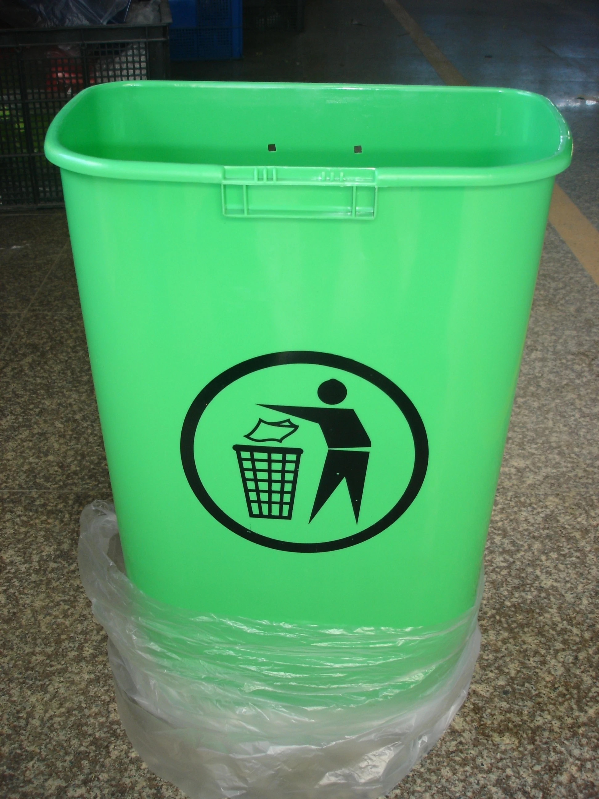 50liter Plastic Dustbin With Pole