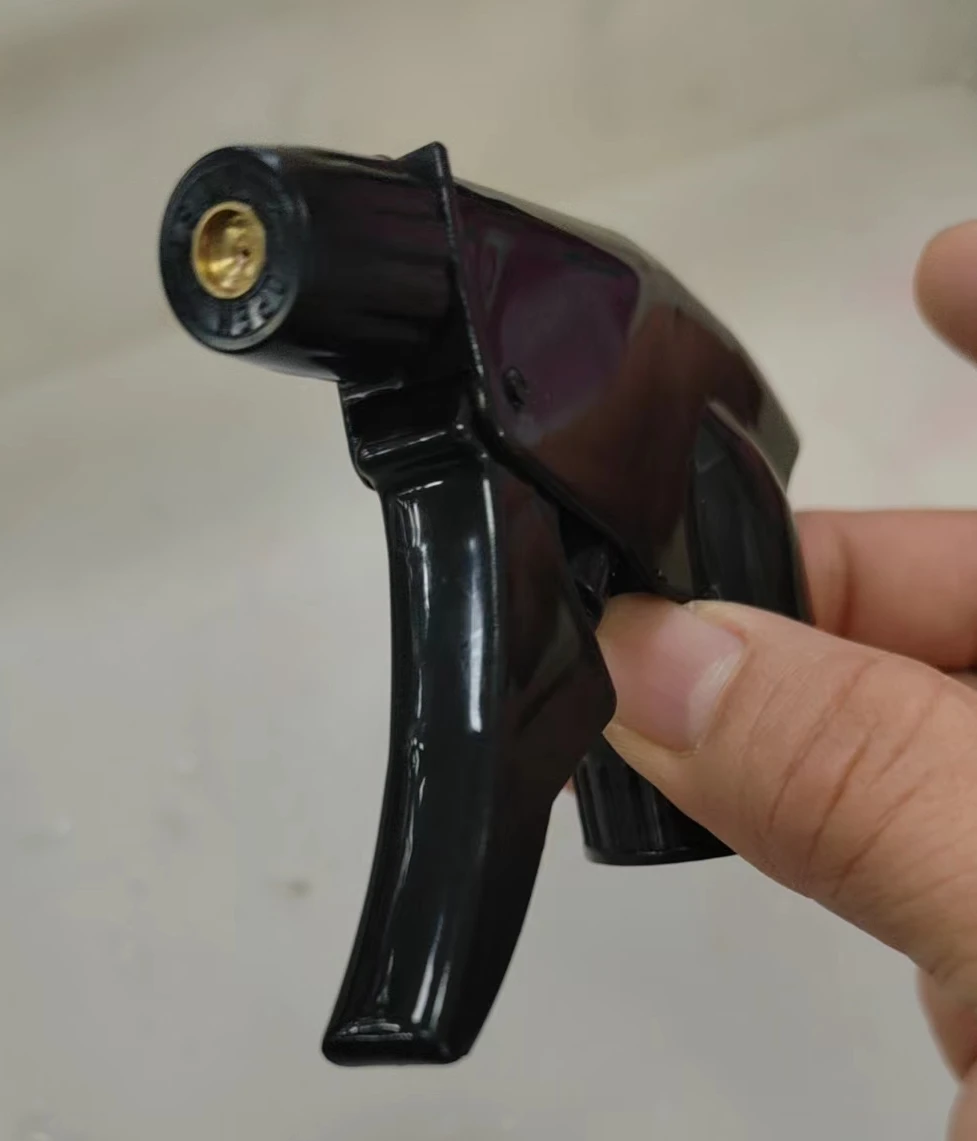 black color 28 400 plastic trigger sprayer with copper