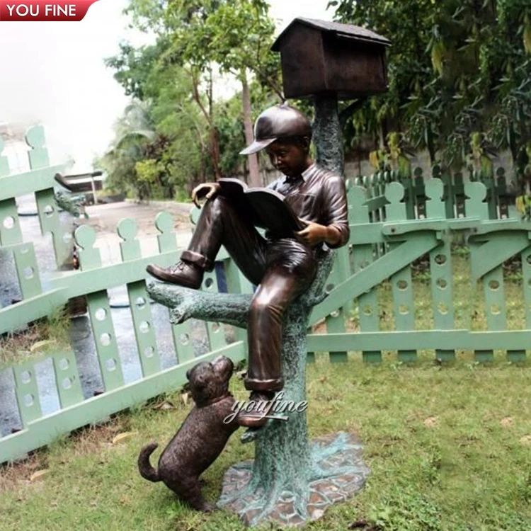 Открытый сад в европейском стиле Литая Бронзовая статуя мальчика почтовый