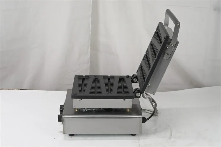 Commercial Lolly Egg Waffle Stick Making Maker Machine Best Selling Four Pine Tree Shaped Waffle Maker Machine Ce Waffle Maker